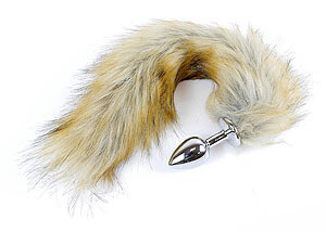 Light brown fox tail with a metal anal plug 45 cm